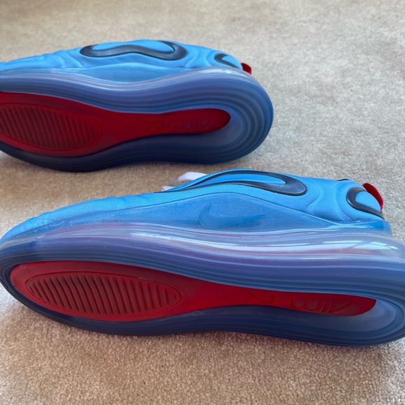 Nike 720 LIKE-NEW Condition. Worn absolutely only once. Perfect mint condition. - Picture 6 of 6